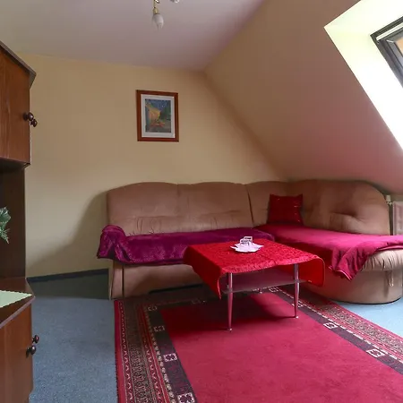 Grand Bed & Breakfast