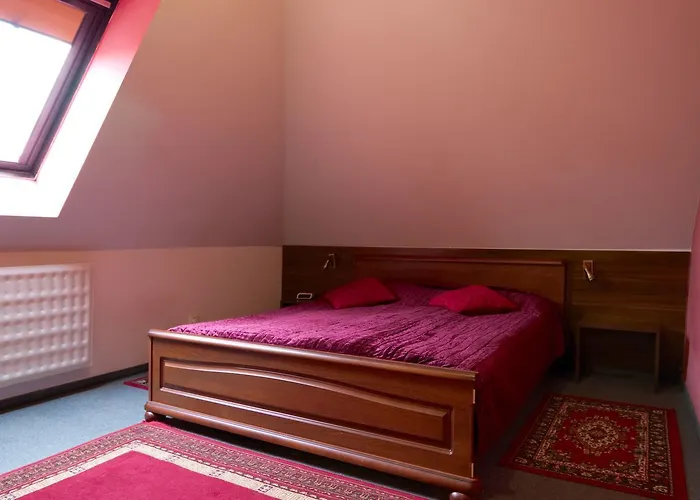 Grand Bed & Breakfast